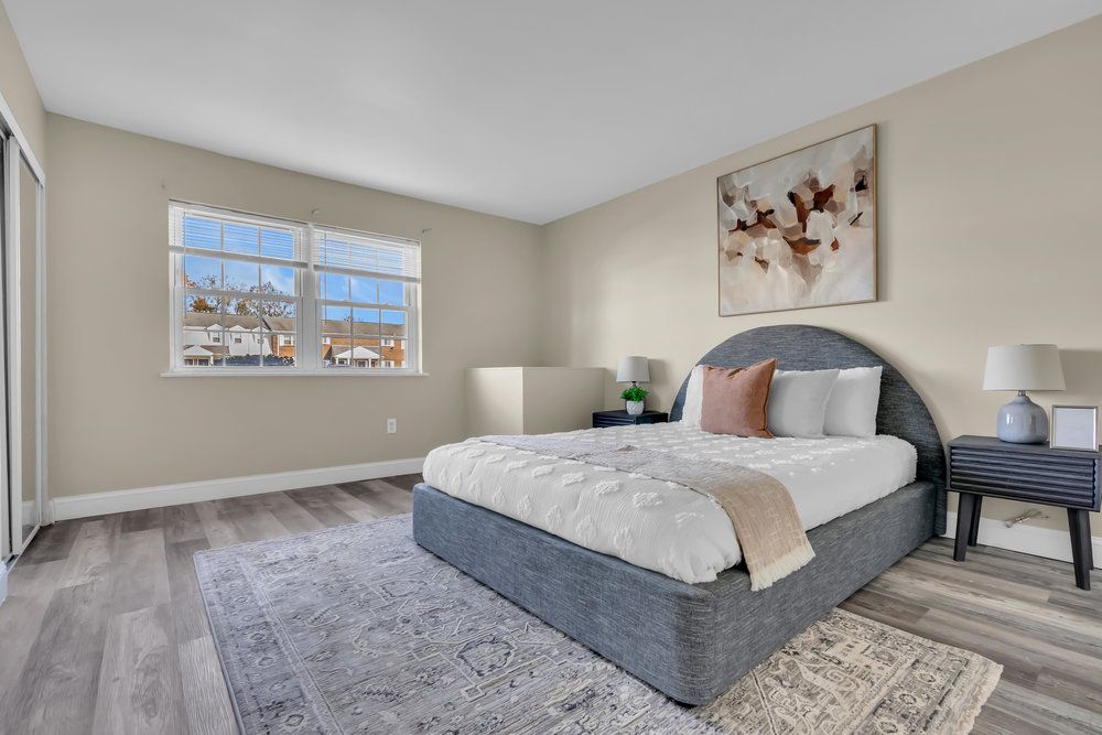 Chateau Apartments — photo 44
