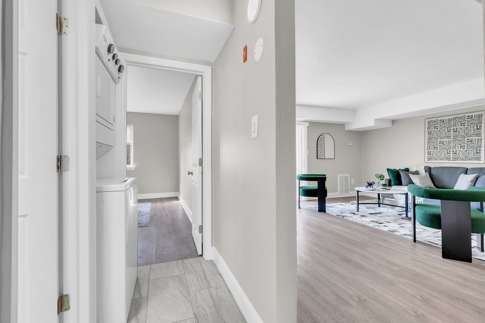 Chateau Apartments — photo 52