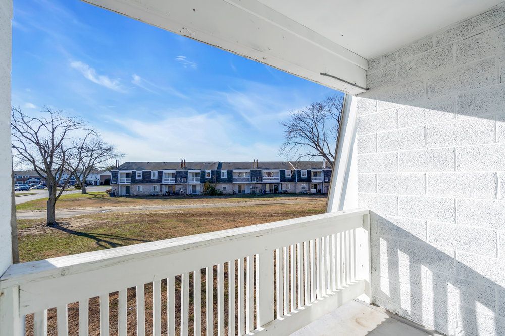 Chateau Apartments — photo 60